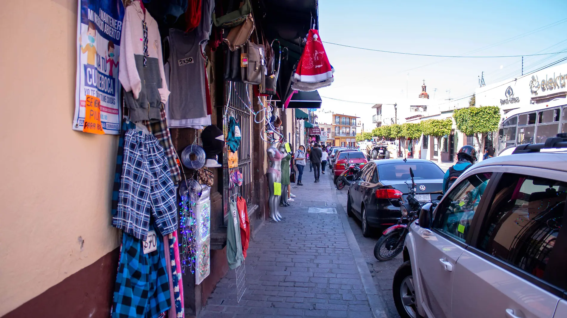 Van al alza las ventas en la mayor parte del comercio.  Constanza Escamilla  El Sol de San Juan del R_o.